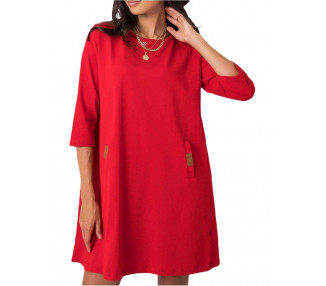 červené dámské volné šaty